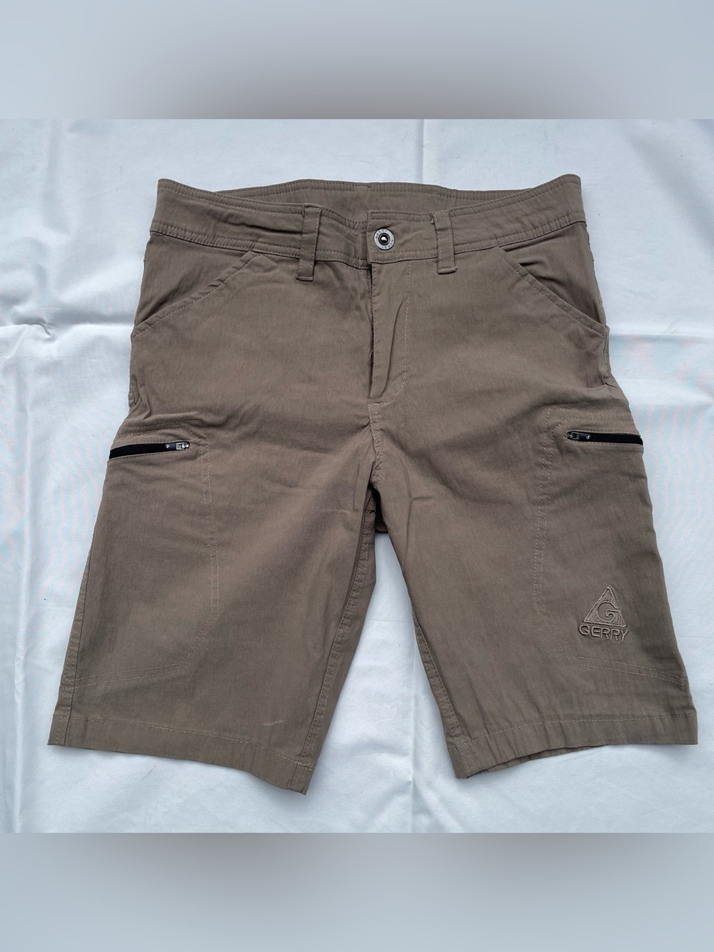 Gerry Weber Men's Taupe-Brown Cargo Shorts with Zip Pockets Size 32x9.5
